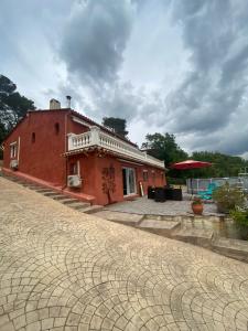 Maisons de vacances Roquefort les Pins-2 p-piscine-terrasse-prestations : photos des chambres