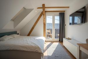 Corner House Apartments near Lake Bled 