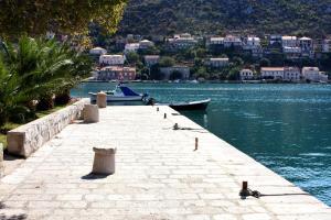Apartments by the sea Mokosica, Dubrovnik - 4690 