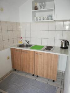 Apartments for families with children Zavala, Hvar - 128