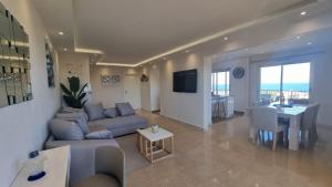 LUXURY APPARTEMENT Vue MER PANORAMIQUE