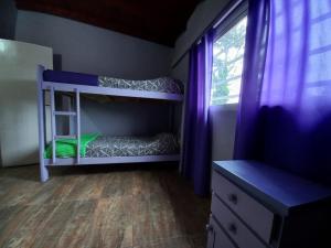 casa lila 2cuadras del mar