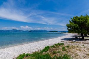 Apartments by the sea Drace, Peljesac - 10126