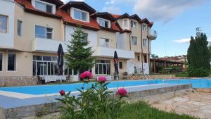 Hotel Zenit Satovcha