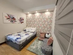 The Marys Place-Cozy&Modern Fully Furnished StudioType Condo at MesaVerte Residences - Pontud