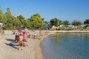 Apartments with a parking space Orebic, Peljesac - 10150