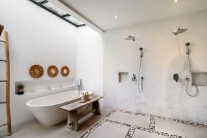 Villa Nabi by Alfred in Bali