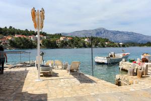 Apartments by the sea Lumbarda, Korcula - 4481