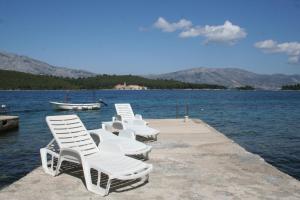 Apartments by the sea Korcula - 4407