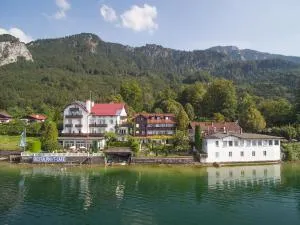 Seehotel Grauer Bär - شليدورف