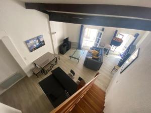 Le Cocon dAvignon - T2 Duplex 40m2 - Centre historique Intra muros- WIFI CLIMATISATION