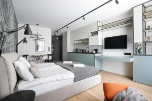 Deluxe Studio Cracow Ariańska by Renters