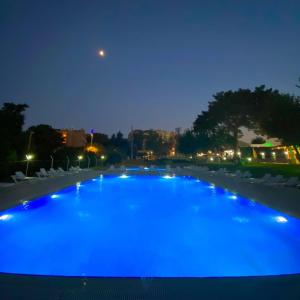 Dream Town Hotel&Restaurant