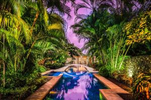 La Esquina (3 minutes from Beach, perfect for a family getaway)