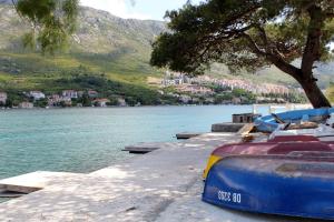 Family-friendly apartments with swimming pool Sustjepan, Dubrovnik - 17308