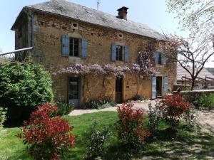 Maisons de vacances Maison typique perigourdine avec piscine : photos des chambres