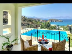 Villa Ares with private pool and a spectacular seaview - Ásari