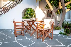Anastasia's Rooms Milos Greece