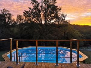 Maisons de vacances Maison typique perigourdine avec piscine : photos des chambres