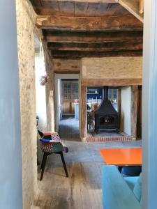 Maisons de vacances Maison typique perigourdine avec piscine : photos des chambres