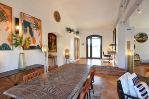 Villas Villa Hameau de Signargues, entre Avignon - Pont du Gard et Uzes : photos des chambres