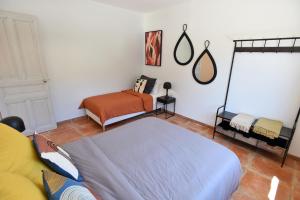 Villas Villa Hameau de Signargues, entre Avignon - Pont du Gard et Uzes : photos des chambres