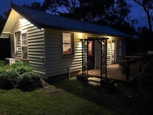The Dairy Cottage - Lake Lorne - Drysdale