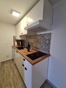 Apartments with a swimming pool Mokalo, Peljesac - 639