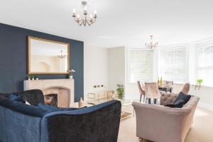 Stunning 2 bedroom apartment in fantastic location