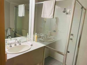 438247 entire 1BR exHotel Room in the heart of city