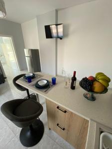 Paraskevis Apt - City Center w Lovely Park View