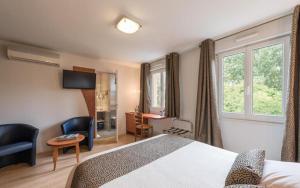 Hotels Logis Au Poisson d'Argent : photos des chambres