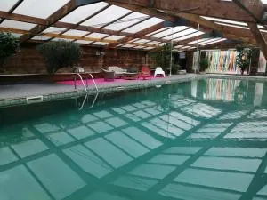 Gîte, piscine L'Ange Blanc 28 personnes - Condé