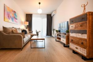 Urban Bliss - Contemporary Elegance in Modern Living Spaces