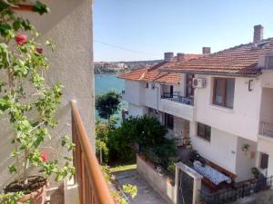 Farlalievi Guest House