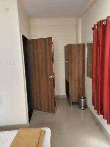 Hotel Visau,Shirdi