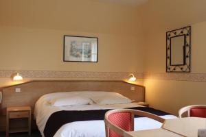 Hotels Hotel Des Bains : photos des chambres