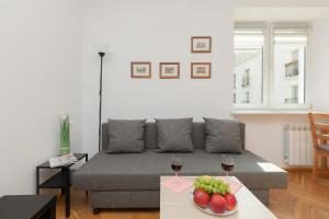 Cozy Studio in the Heart of Warsaw, Elektoralna by Renters