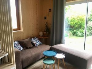 Maisons de vacances Gite la Chouette Bicoque, petite maison renovee en bois une chambre, une mezzanine en bord de Rance : photos des chambres