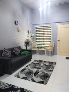 Azie Homestay - Kampung Pasir Kota