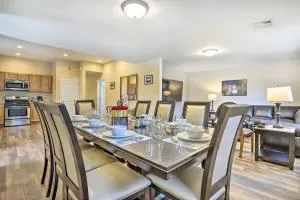 Ideally Located Glen Cove Apartment! - Glen Cove