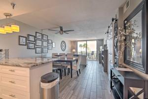 Relaxing Hudson Condo Steps from the Pool!