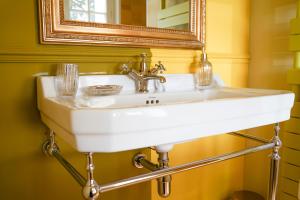 B&B / Chambres d'hotes Chateau Haut-Brisson : photos des chambres