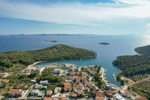 Seashells Apartments Tribunj