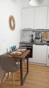 DOWN TOWN Luxurious Apartments (3)