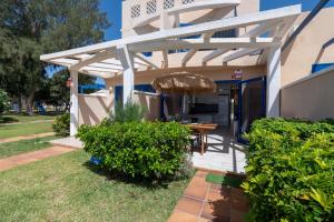 Apartamentos Playa Feliz