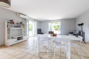 Maisons de vacances Agreable villa 6 personnes dans quartier paisible : photos des chambres