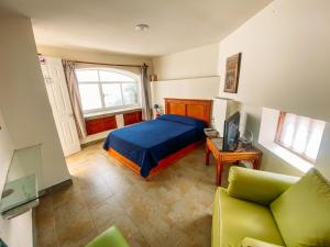 Hospedaje Del Campanero 19