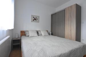 Apartman Lipa 11