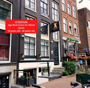 Xplore Hostel Amsterdam